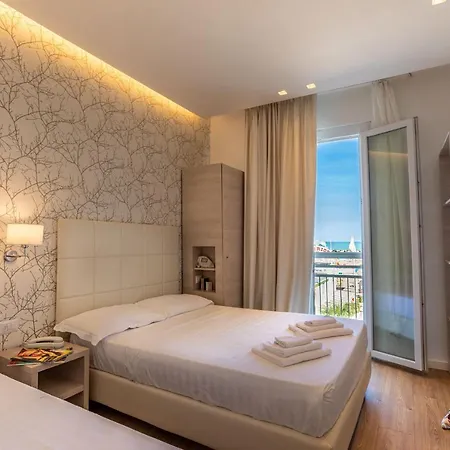 Hb Orchidea Blu 3* Римини