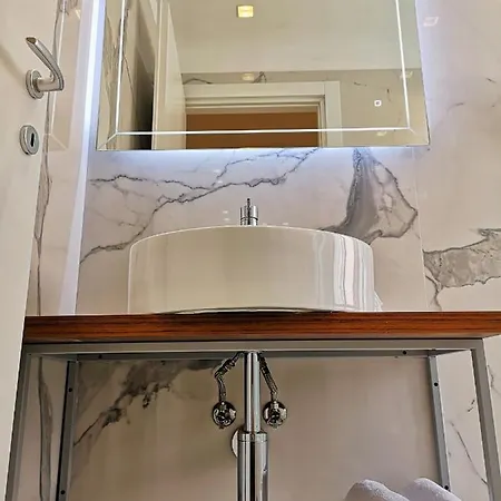 Hb Orchidea Blu Rimini